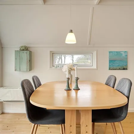 Modern In